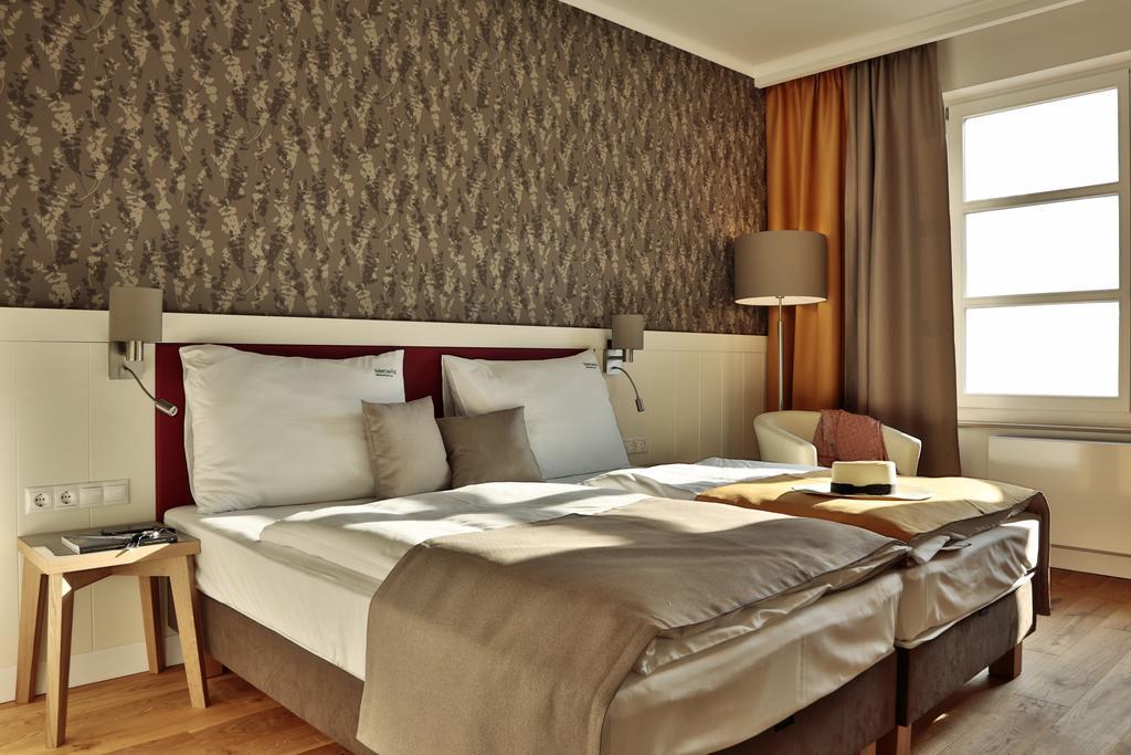 Hubertus Hof Landhotel Balatonfenyves Pokój zdjęcie