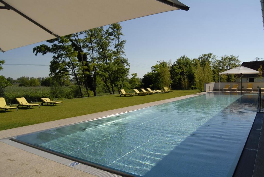 Hubertus Hof Landhotel Balatonfenyves Zewnętrze zdjęcie